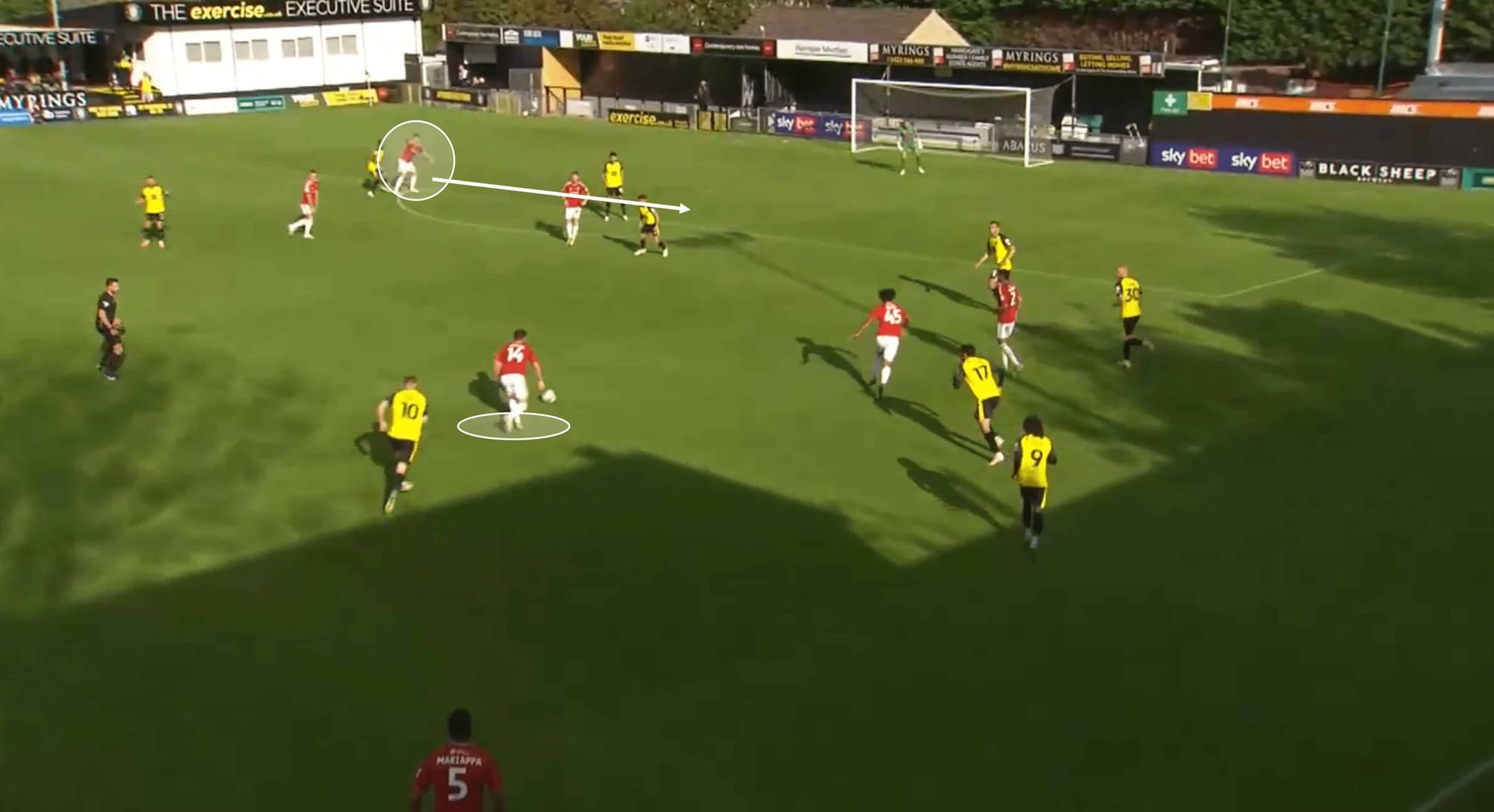 Matt Smith’s role in Salford City’s tactics – scout report tactical analysis tactics