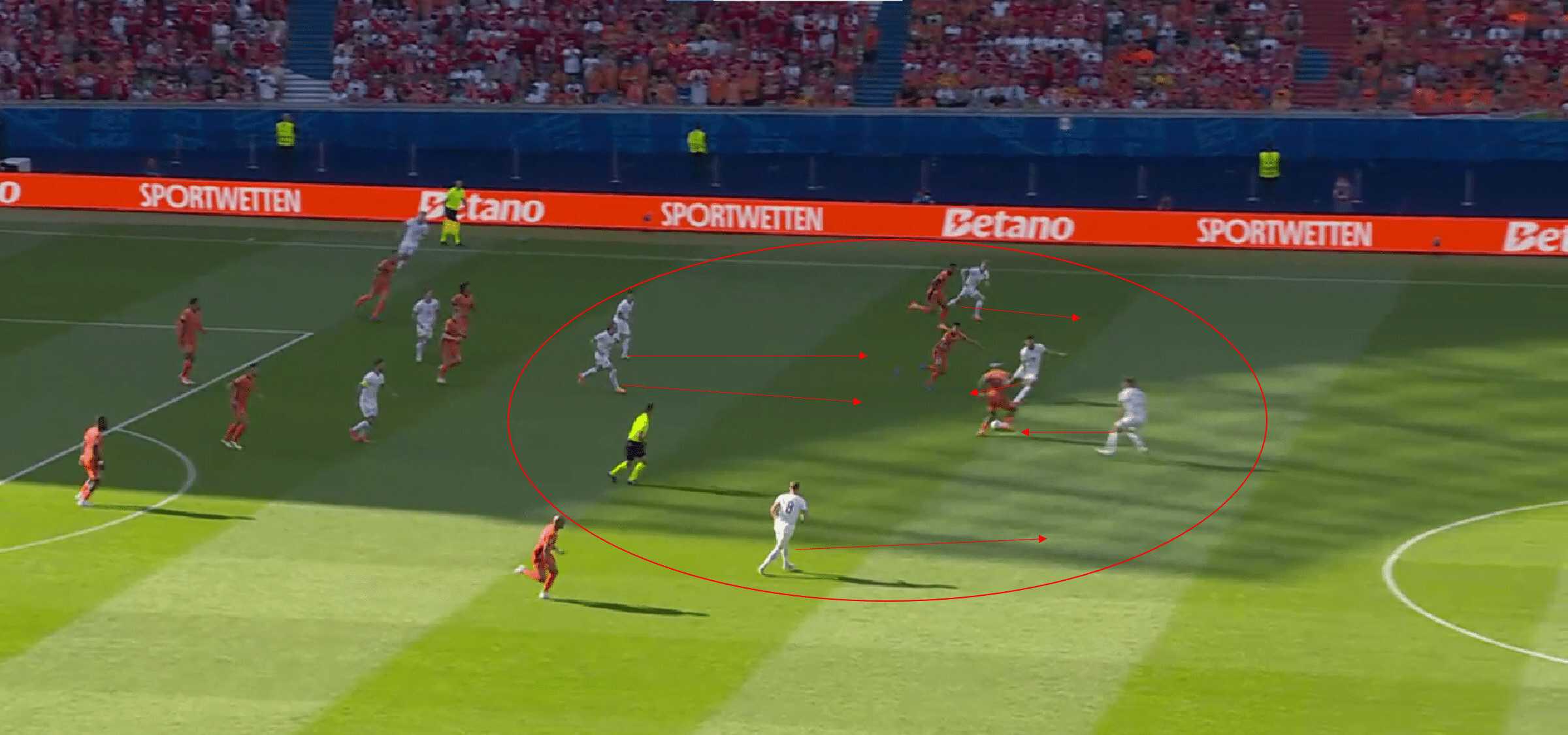 Surviving in the goup of death: How small Austria manged to win Group D – tactical analysis tactics